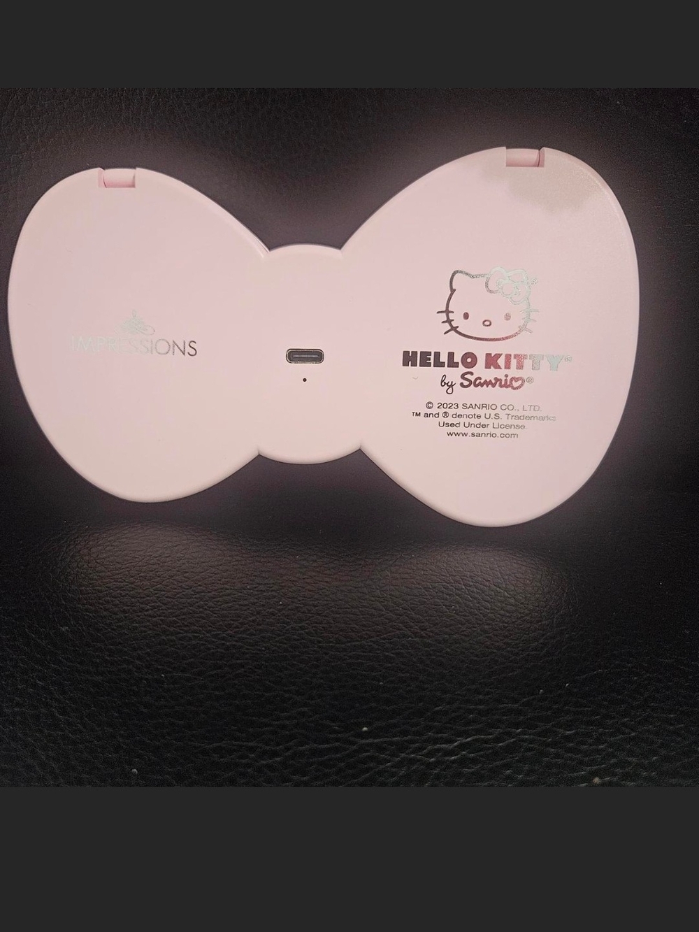 Sanrio Hello Kitty Light Pink Bow Mirror